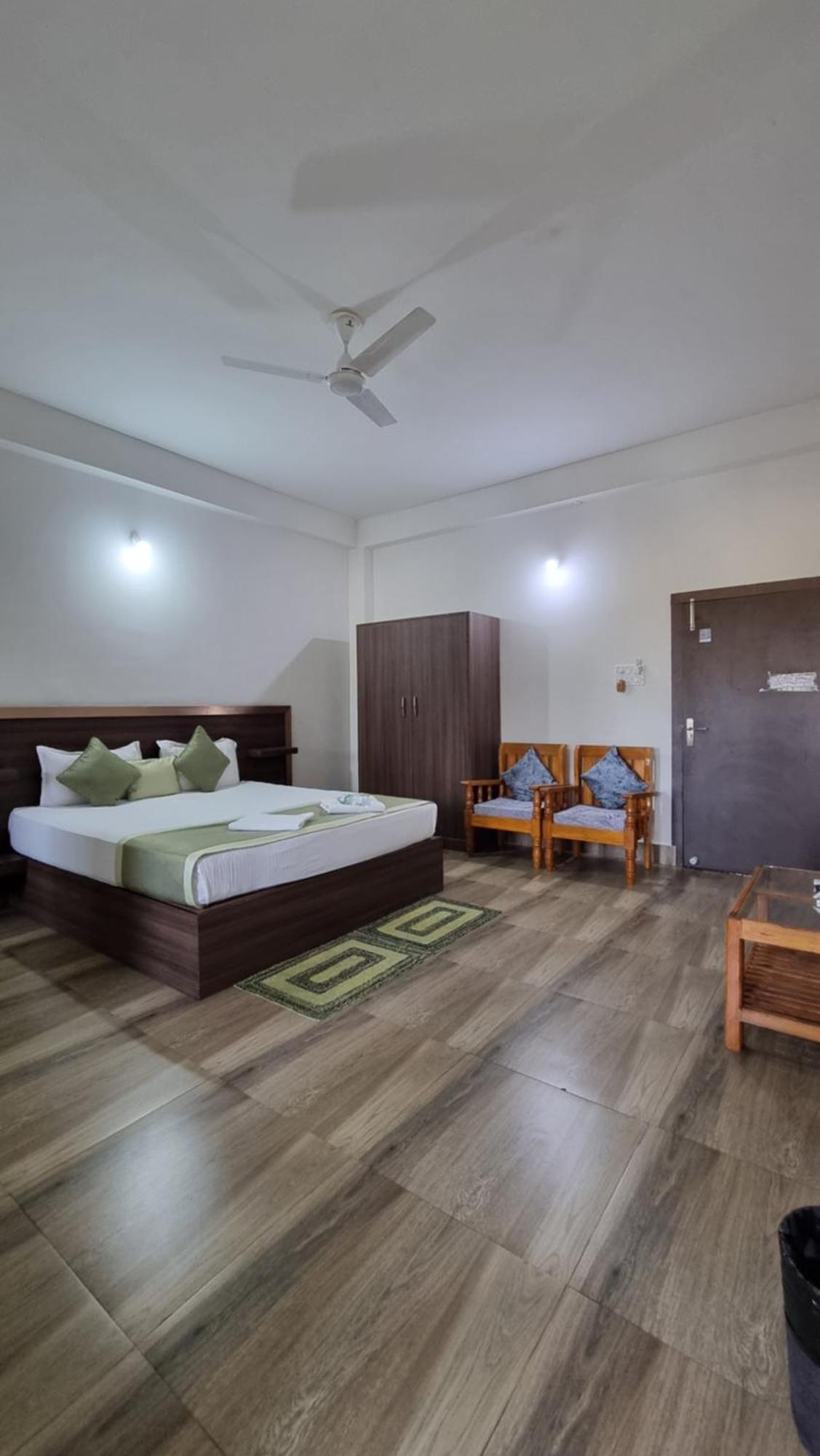 Shivaji Inn Kāziranga Екстериор снимка